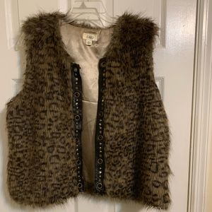 CATO Faux Fur Women’s Vest size XL